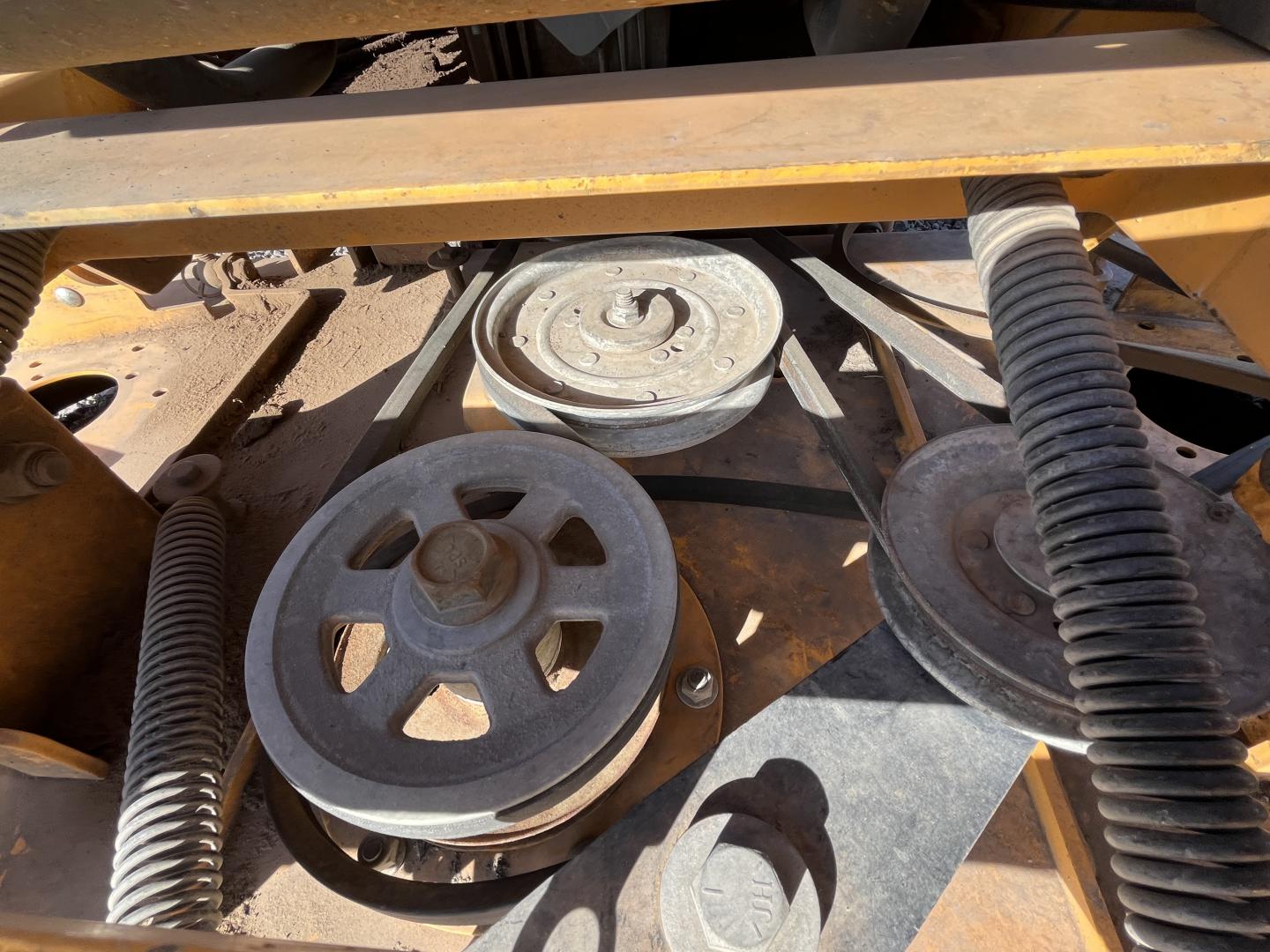 ./imagenes/INVOICE/2019/18030/CORTADORA DE ZACATE CLUB CADET 53A18CSA050 (26).JPG